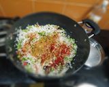 "पनीर मटार पुलाव" (Paneer Matar Pulao Recipe In Marathi) रेसिपी स्टेप 4 फोटो 