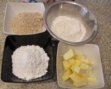 杏仁焦糖小小塔的食譜步驟1照片