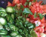 Foto del paso 1 de la receta: Pollo California a la parrilla con aguacate #keto