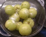 A picture of step 1 of Amla Garlic Chutney.