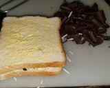 A picture of step 4 of Chocolate Cheese Panini.