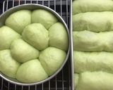 Foto langkah ke 4 dari resep Roti sobek pandan.