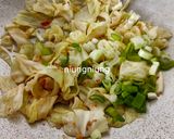 Foto langkah ke 4 dari resep Mie Kluntung Khas Surabaya.