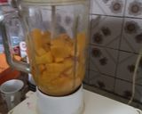 A picture of step 2 of Mango mousse 🥭.