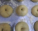 Foto langkah ke 7 dari resep Donat Double Matcha.