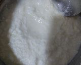 A picture of step 1 of Shahi white chicken creamy qorma.