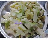 A picture of step 1 of Creamy fruit Chaat.