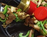A picture of step 7 of Chicken dry chilli.