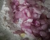 Foto langkah ke 1 dari resep Keripik Bawang Merah.
