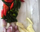 Foto langkah ke 1 dari resep Asem asem ayam.