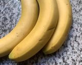 Une image de l'étape 2 de 🍨🥹Glace sans sucre 🥄banane 🍌fraise 🍓.