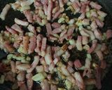 Foto del passaggio 2 della ricetta Pasta pomodori e pancetta