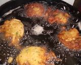 Foto del paso 5 de la receta: Bocaditos de cebolla y chori colorado
