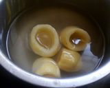 A picture of step 1 of Stuffed aloo.