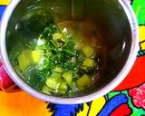A picture of step 4 of Cucumber Spinach soup.