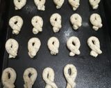 Foto del paso 4 de la receta: Rosquitas de queso y orégano