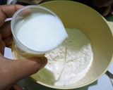Foto langkah ke 2 dari resep Bolu Susu Kukus Eggless.