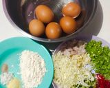 Foto langkah ke 1 dari resep Telur Dadar Sehat.