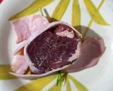 Foto del paso 5 de la receta: Medallón de filete miñón y espárragos flameados con salsa holandesa