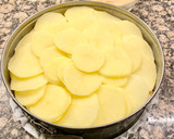 Foto del paso 7 de la receta: Pastel salado con patatas y queso