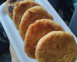 Foto del paso 8 de la receta: Arepas🫓de maíz🌽peto y queso🧀fresco🥯