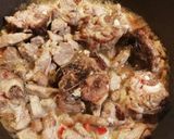 Foto del paso 1 de la receta: Guiso rápido y fácil con carnaza y huesos de cordero