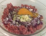 Foto del paso 1 de la receta: Albóndigas de Carne Molida en Salsa de Tomate!!