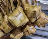 Foto langkah ke 4 dari resep Ketupat Lembut (Hemat Gas).