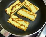صورة لخطوة 4 من وصفة ساندويتش بالجبنه الحلوم وسويت شيلي 🌯