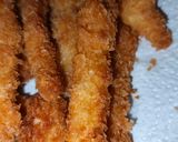 A picture of step 4 of Crispy Fish Sticks.
