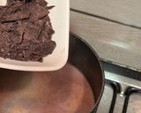 A picture of step 5 of Hot chocolate with winter spices.