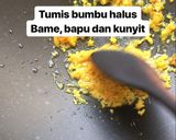 Foto langkah ke 2 dari resep Nasi Kuning lauk udang, telur dan perkedel.