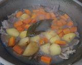 Foto langkah ke 3 dari resep Sup Daging Sapi Kuah Bening.