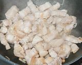 รูปขั้นตอนการทำที่ 4 ของ หมูผัดกะปิ