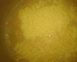A picture of step 2 of Indomie and fried egg.