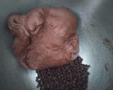 Foto langkah ke 3 dari resep Roti Tawar Coklat Chip (eggless).