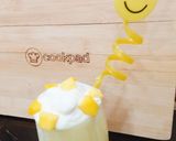 A picture of step 4 of Mango 🥭 shake with ice-cream.