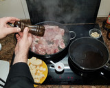 Foto del paso 4 de la receta: Pollo en pepitoria