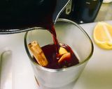 รูปขั้นตอนการทำที่ 1 ของ ไวน์แดงร้อนแบบสวีเดน glögg (mulled wine)