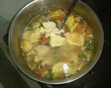 Foto langkah ke 5 dari resep Sop telur + ayam.