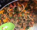 A picture of step 8 of Mince beef and veggies sauce.