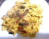 Foto del paso 4 de la receta: Parpadelle o cinta ancha, con salsa de hongos Portobello.😉