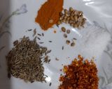 A picture of step 1 of Mazadar choley.
