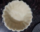 A picture of step 5 of Fruits cream eggless tart.