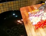 Foto langkah ke 2 dari resep Tumis Tangkil / Kulit Melinjo Teri.