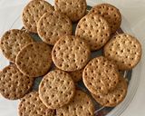 A picture of step 6 of Digestive biscuits.