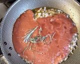 Foto del paso 1 de la receta: Salchichas de viena al tomate con fideos caracol