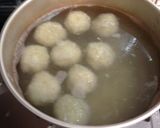 A picture of step 9 of Grüne Kartoffelklöße: German Potato Dumplings (using raw and cooked potatoes).