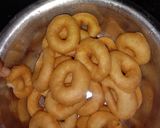 A picture of step 5 of Sambhar wada.