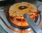 A picture of step 6 of Sarson ka Saag with Makki di Roti.